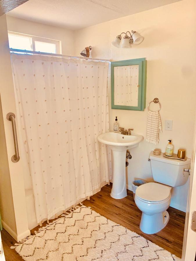 Casa Agave: Comfy Joshua Tree Cottage With Free Breakfast Bar المظهر الخارجي الصورة